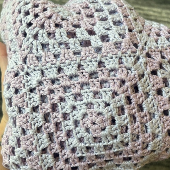 LE LIS Crochet Long Sleeve Cropped Sweater - Picture 6 of 6